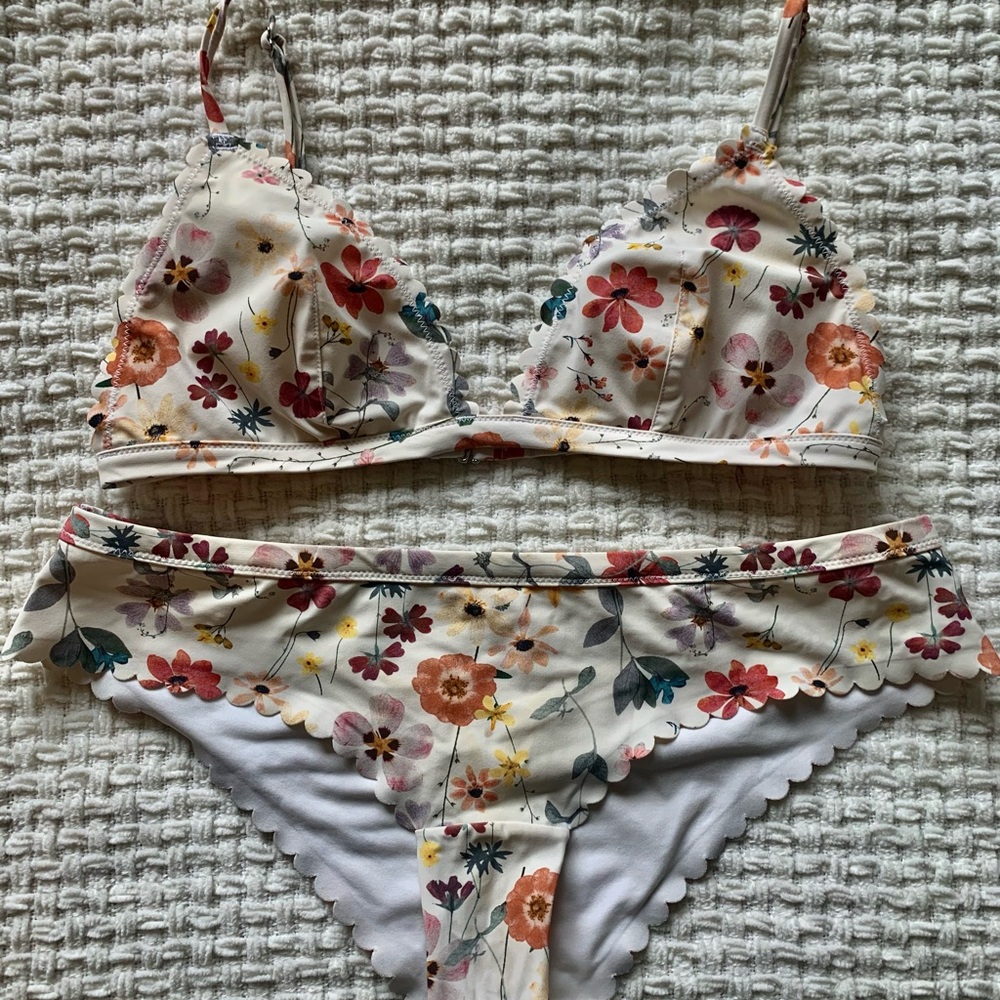 h&m floral swimsuit